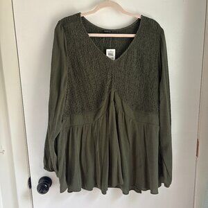 Torrid Babydoll Crinkle Gauze V-Neck Smocked Top | Size: 3X | Color: Deep Depths